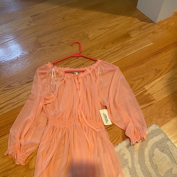 Forever 21 Top - Picture 5 of 7